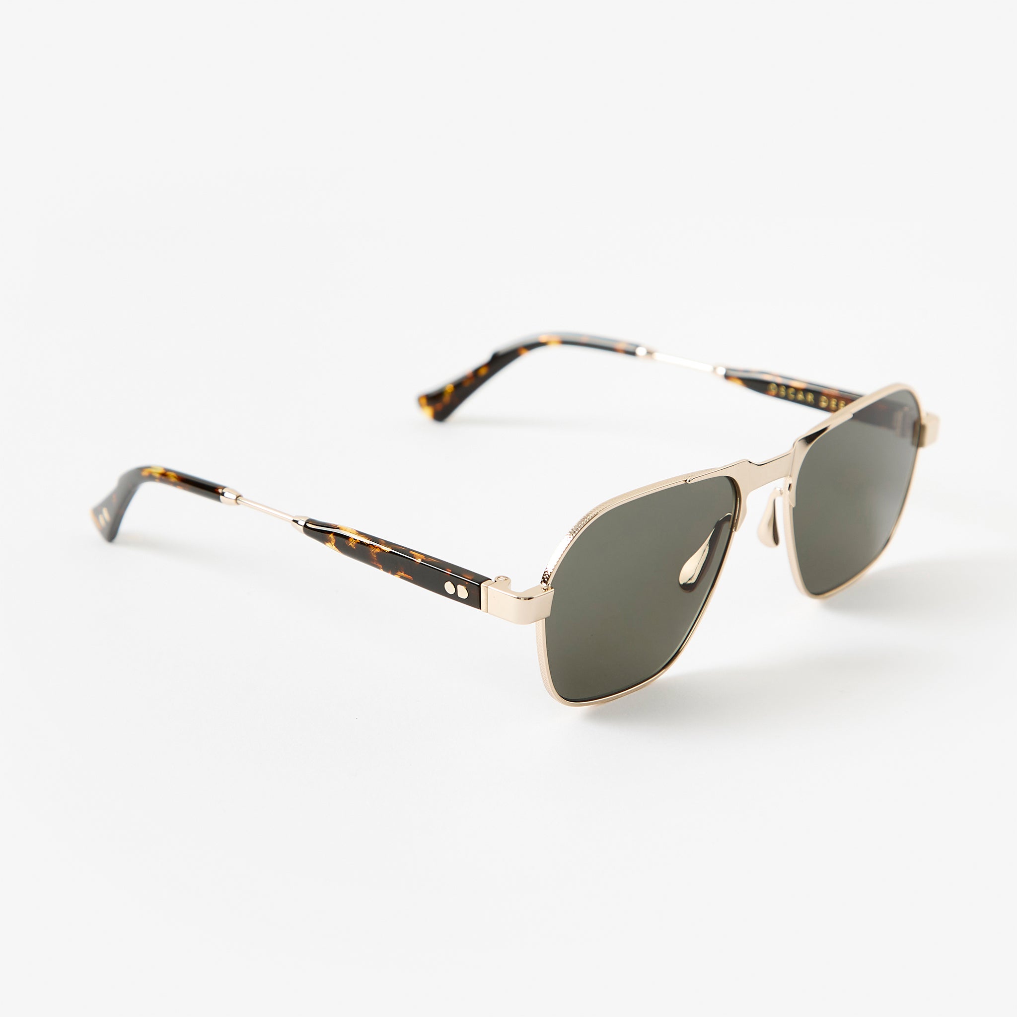Fraser M Series - Treacle
