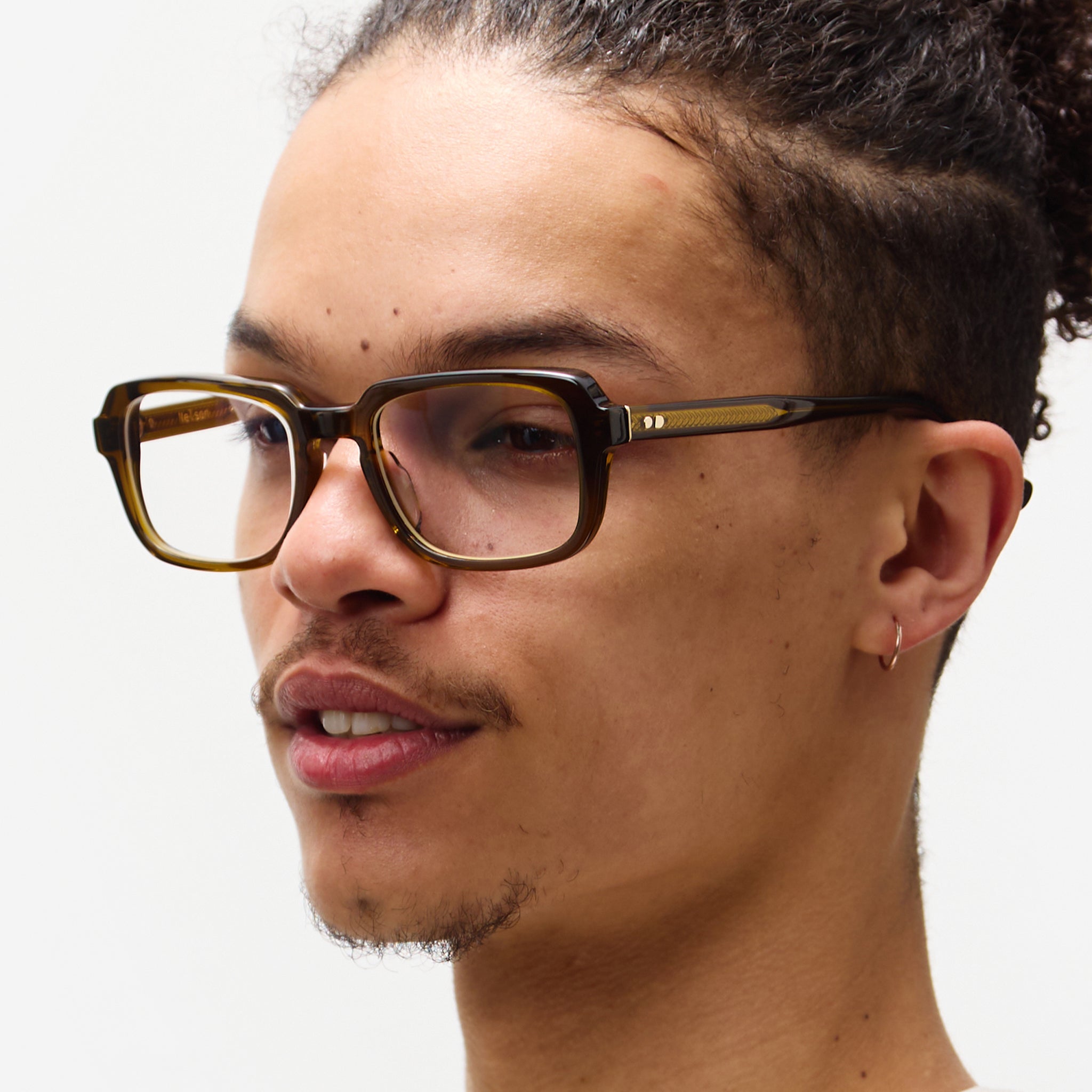 Nelson - Pond - Specs
