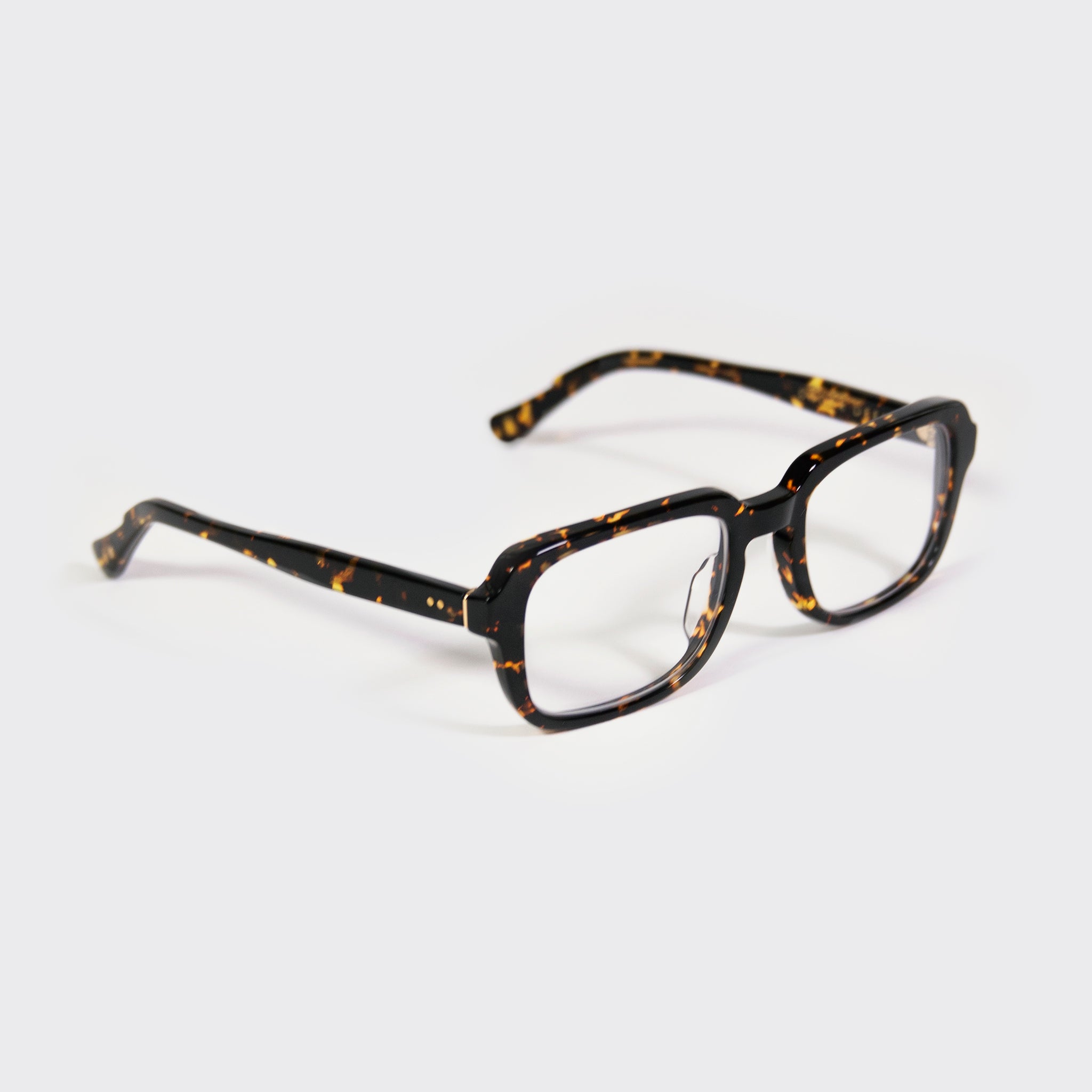 Nelson - Ember - Specs